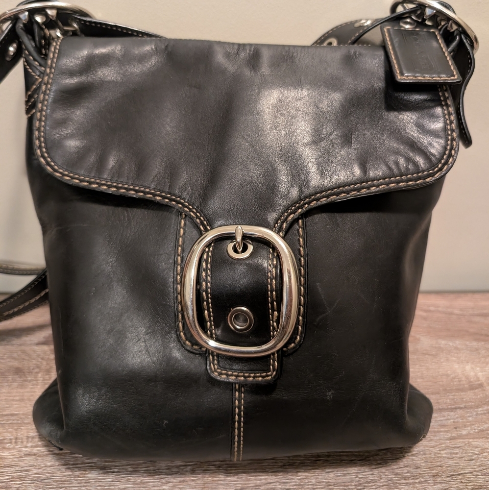 Vintage Coach 2000s Black Leather Crossbody Bag with Silver Buckle